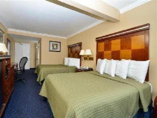 Inn At Bayshore San Mateo Habitación foto